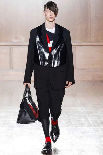Look 21